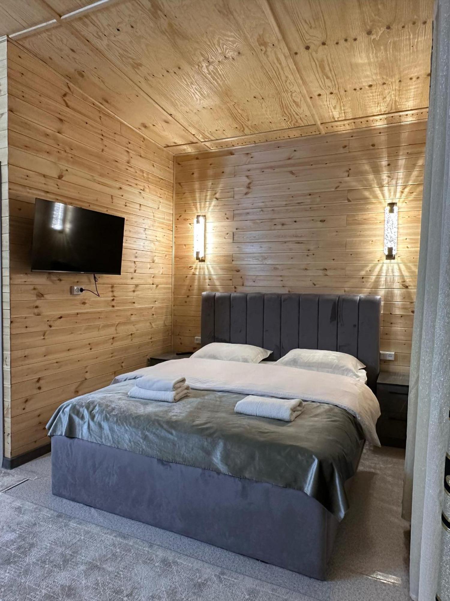 Vavilon Apartment Karakol Bagian luar foto