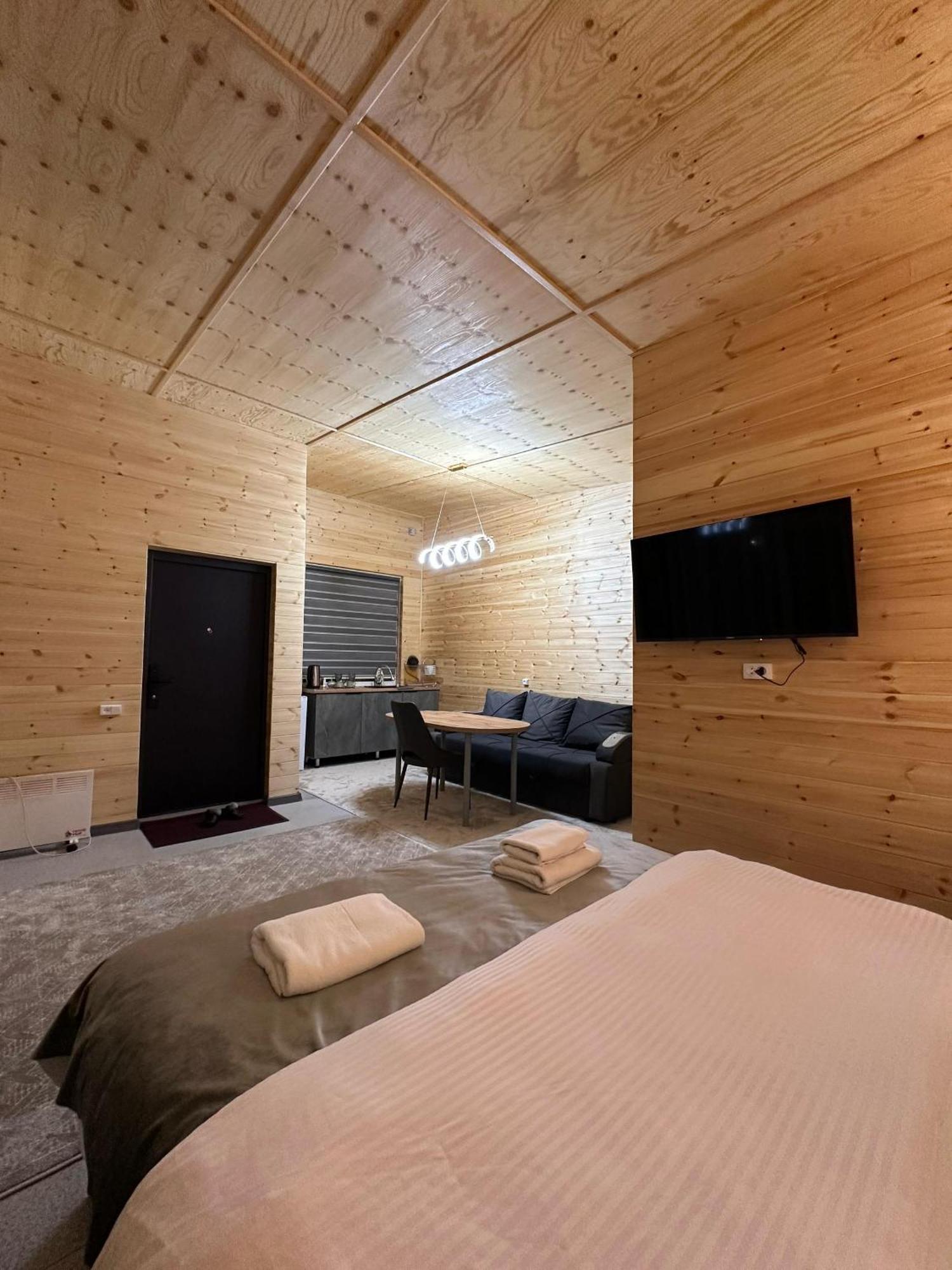 Vavilon Apartment Karakol Bagian luar foto