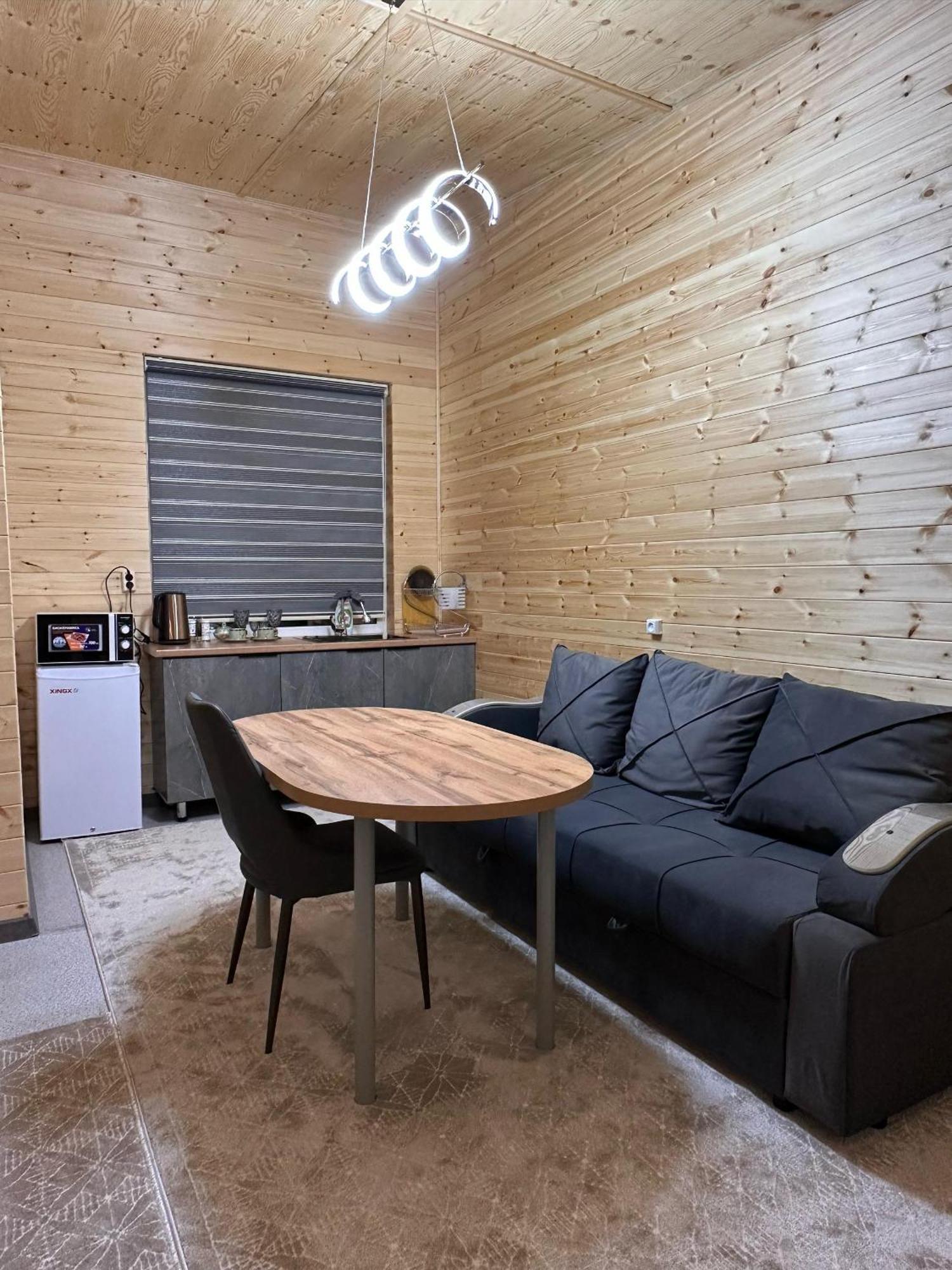 Vavilon Apartment Karakol Bagian luar foto
